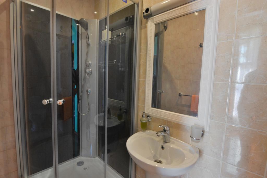 Salsa Hotel Ventspils Habitación foto